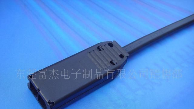 供应LED灯饰插头 LED插头线 排座