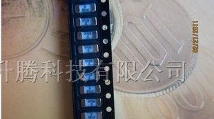 供应力特保险丝0451.080MRL 1808 80MA