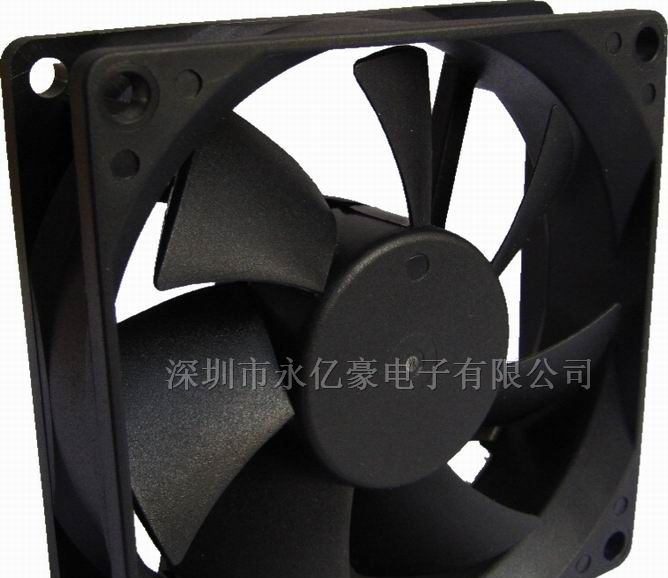 供应直流无刷风扇8025/DC8025散热风扇