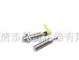 供应电感式接近开关欧姆龙omronE2E-CR8B1 2M