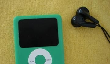 迷你收音机，小型收音机，调频收音机