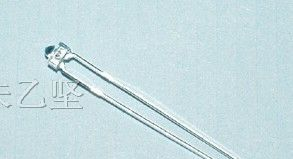 供应LED发光二极管 1.8MM 白发红