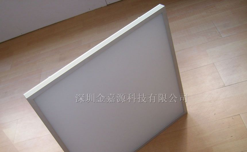 LED平板灯