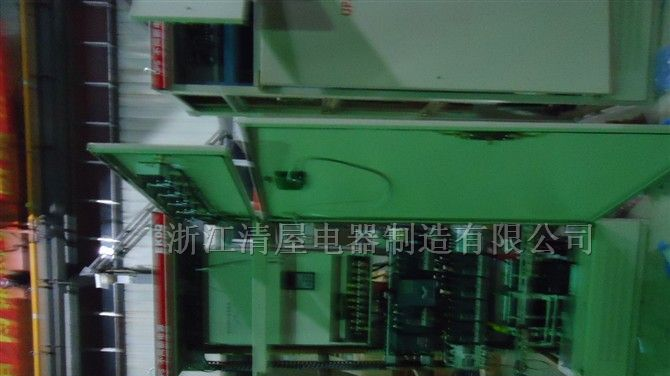 供应解决催化装置电动机晃电的UPS电源方案