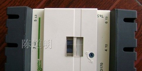 供应LC1交流接触器LC1-D80价格