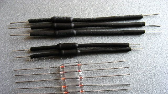 厂家直销：玻封保险丝。节能灯保险丝，全玻璃保险丝