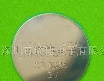 供应锂锰电池CR2025环保纽扣电池厂家