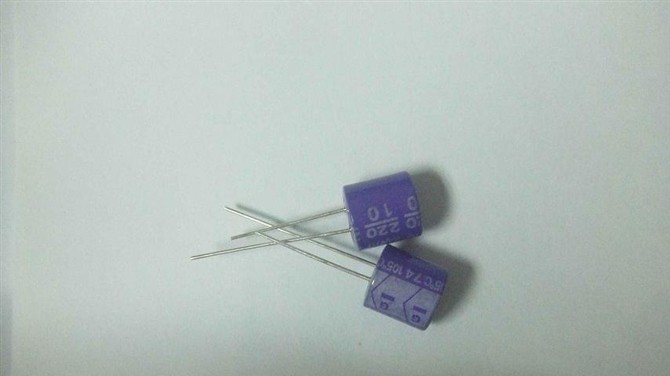 供应三洋电容