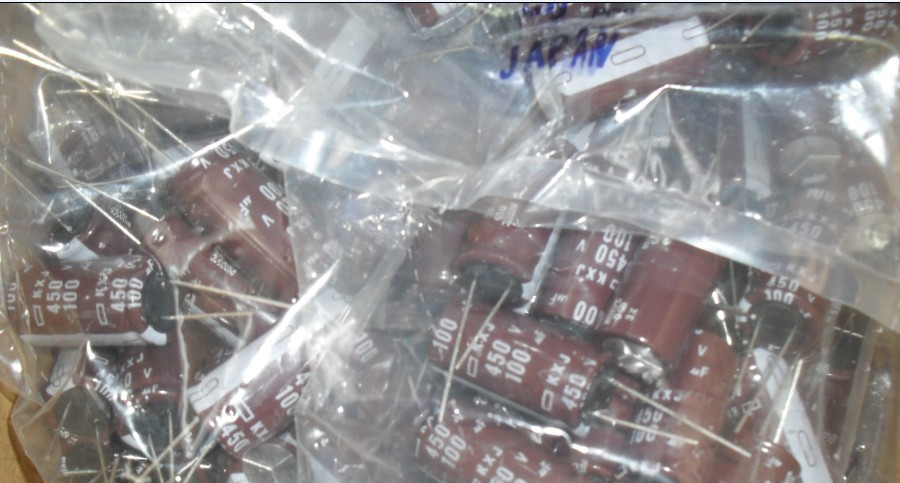 供应原装NCC黑金刚电解电容100UF450V 18*35 105度