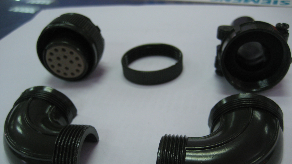 供应10250-52A2 PL连接器插座10236-52A2 PL