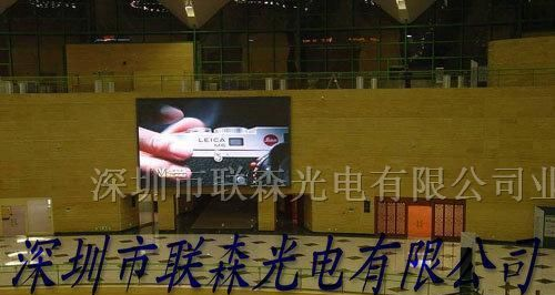 供应P10室内全彩LED电子显示屏价格/低价格LED显示屏