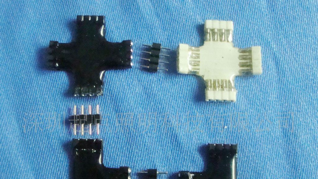 灯条转接头 白色L型 LED灯条转接头