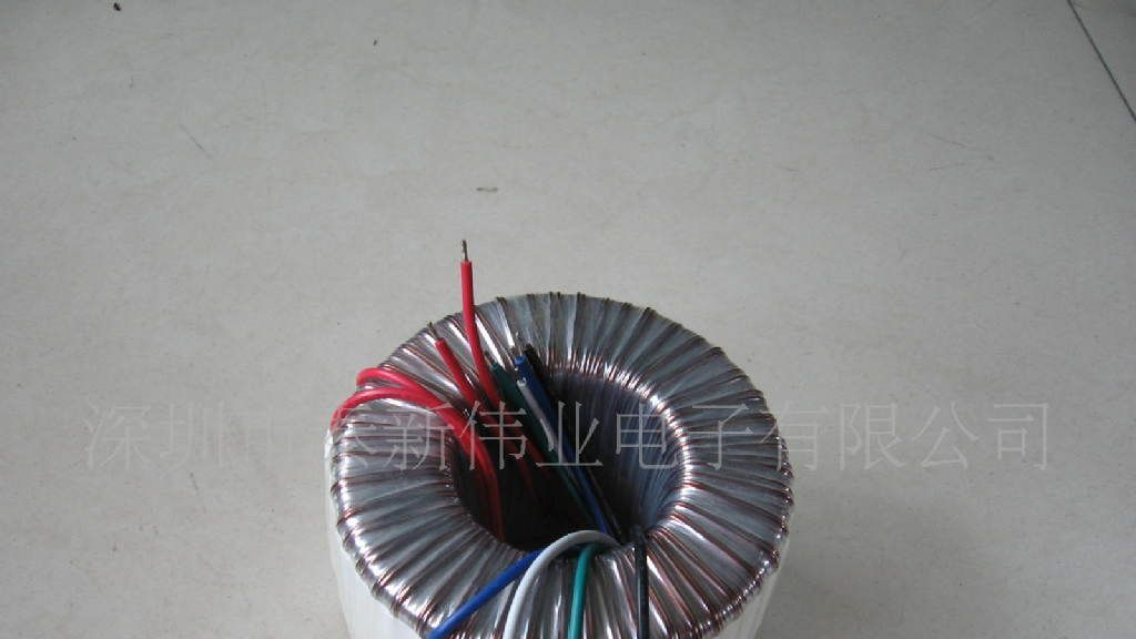 厂家直销100W环形变压器