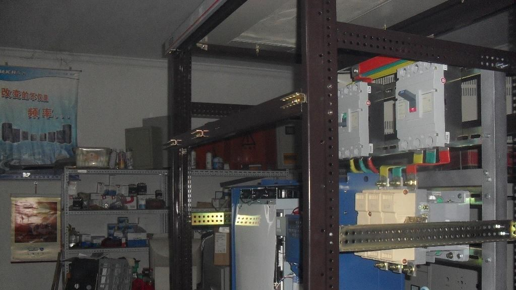供应三垦风机水泵专用型变频器专变频器18.5KW