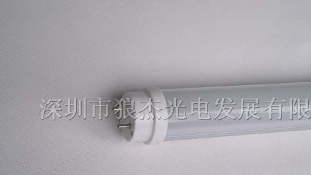 供应LED日光灯 18W日光灯管 LED灯具 厂家供应