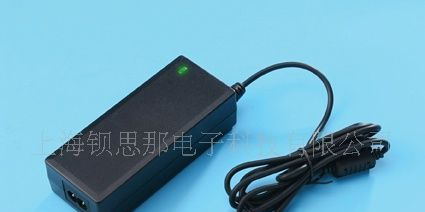 桌面式15V3A电源适配器(45W开关电源适配器)