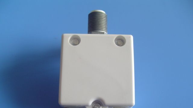 1648-70A过载保护器。