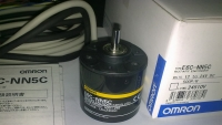 现货E6C-NN5C 500P/R 2M欧姆龙编码器