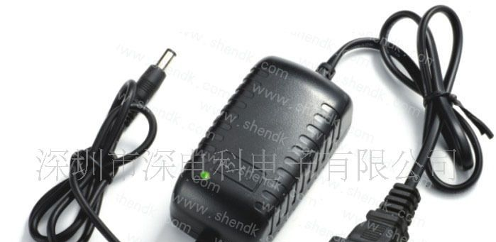 12V2A闭路监控电源适配器