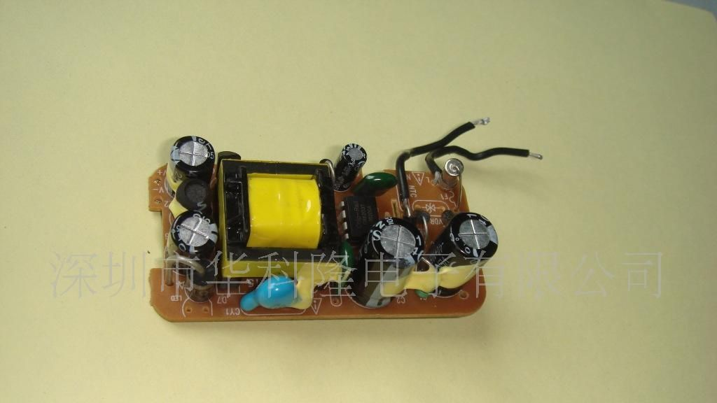 12V 1A 安防电源 LED灯条电源 笔记本电源