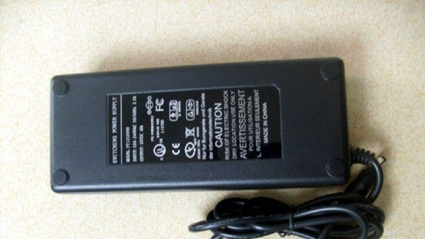 供应12V10A桌面式ＬＥＤ灯条开关电源适配器