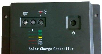 供应12V/24V10A太阳能路灯控制器