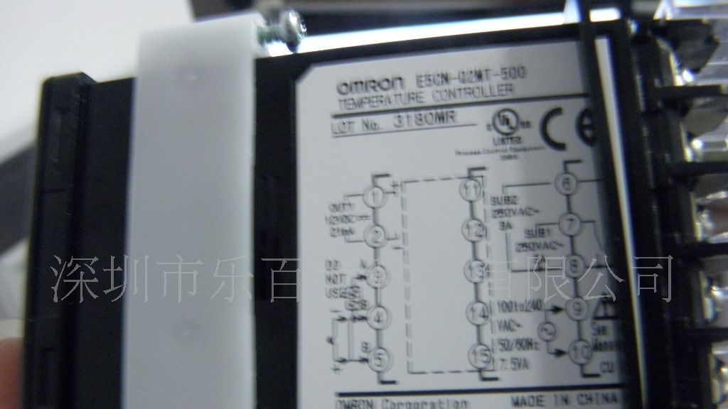 特价供应原装欧姆龙温控器E5CN-Q2HBT