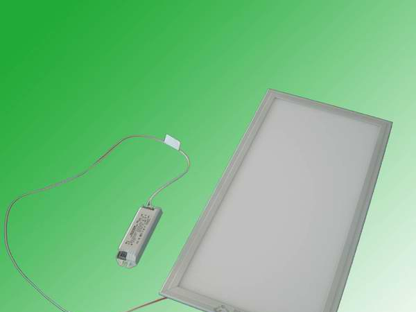 供应300*600*14mm侧发光可调光摇控LED平板灯