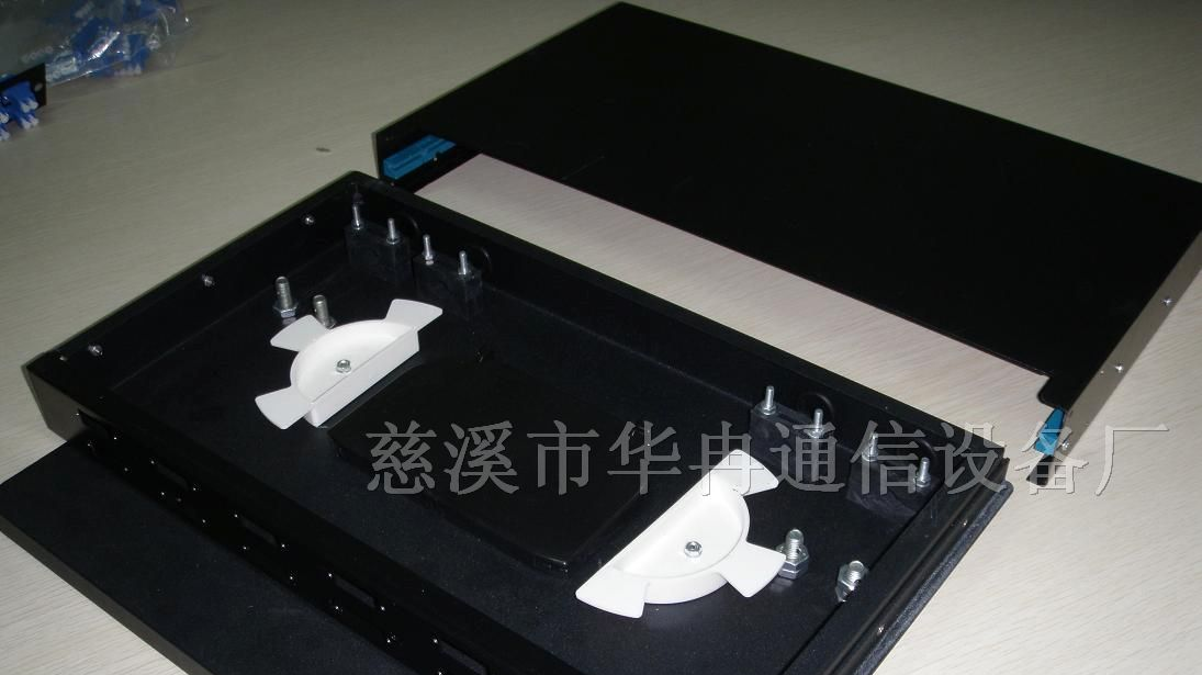 供应FC光纤终端盒 12芯SC光纤终端盒 12芯ST光纤终端盒