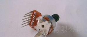 供应12mm双联带支架电位器 2.8元/个 双联带支架电位器