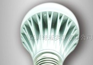 供应大功率 5W 冷白 LED球泡灯灯泡 贴片LED灯泡