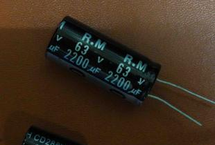 LED电源专用电容高频低阻2200U/63V