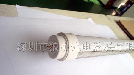 供应LED日光灯 日光灯管 LED灯具 厂家供应