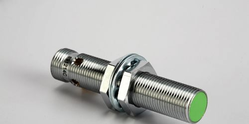 供应宜科传感器Fi5-M18-CP6