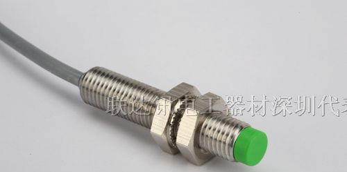 供应宜科传感器NI4-AM12-CP6L-Q12