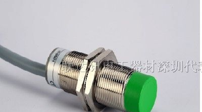 供应宜科传感器NI8-AM18-ON6L