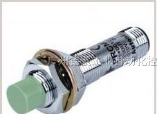 供应PRCM12-4DN接插奥托接近开关