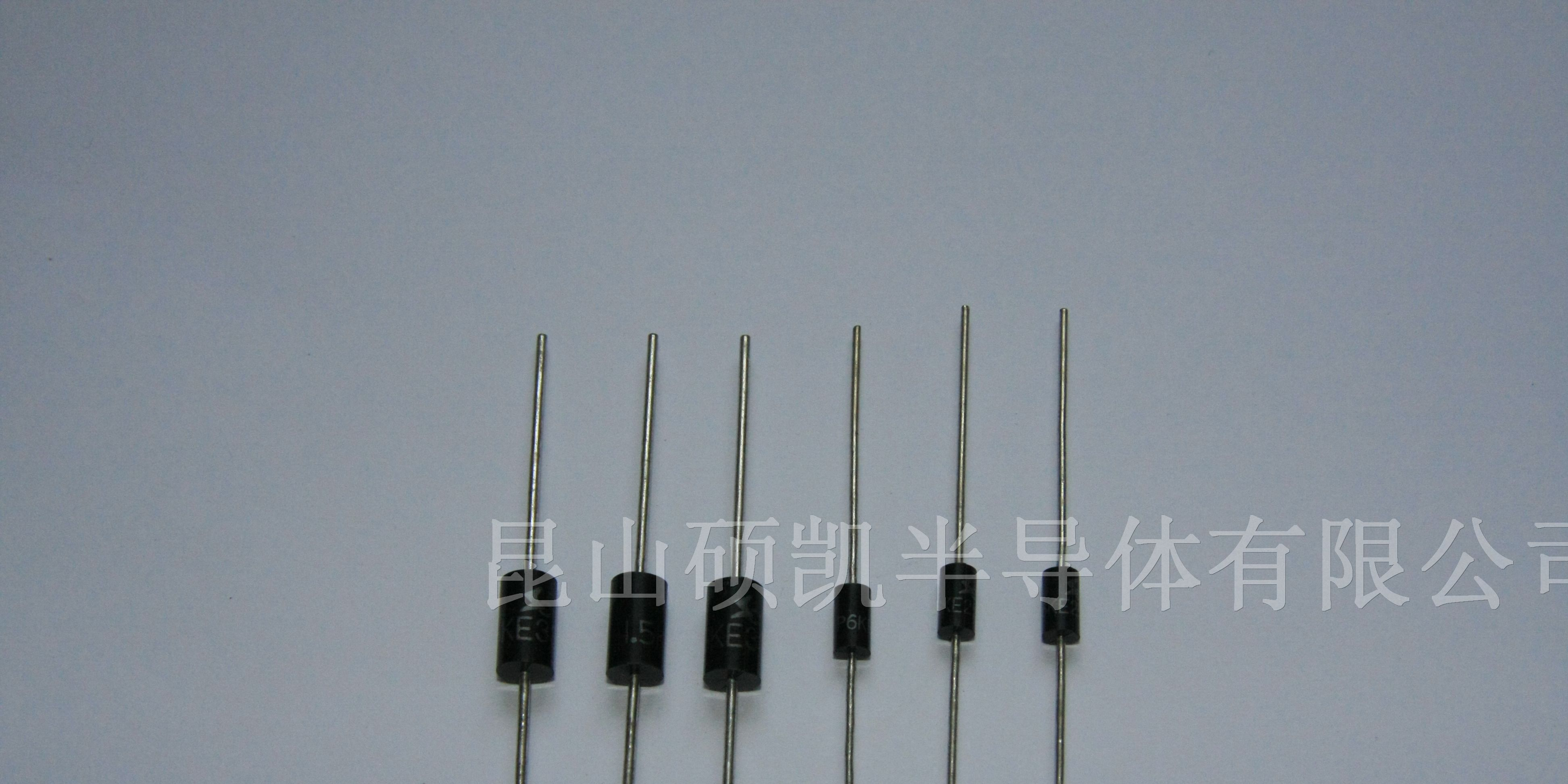 供应P6KE10A 瞬态抑制二极管