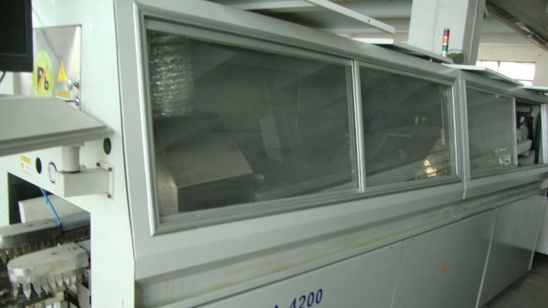 超越双波峰焊锡机