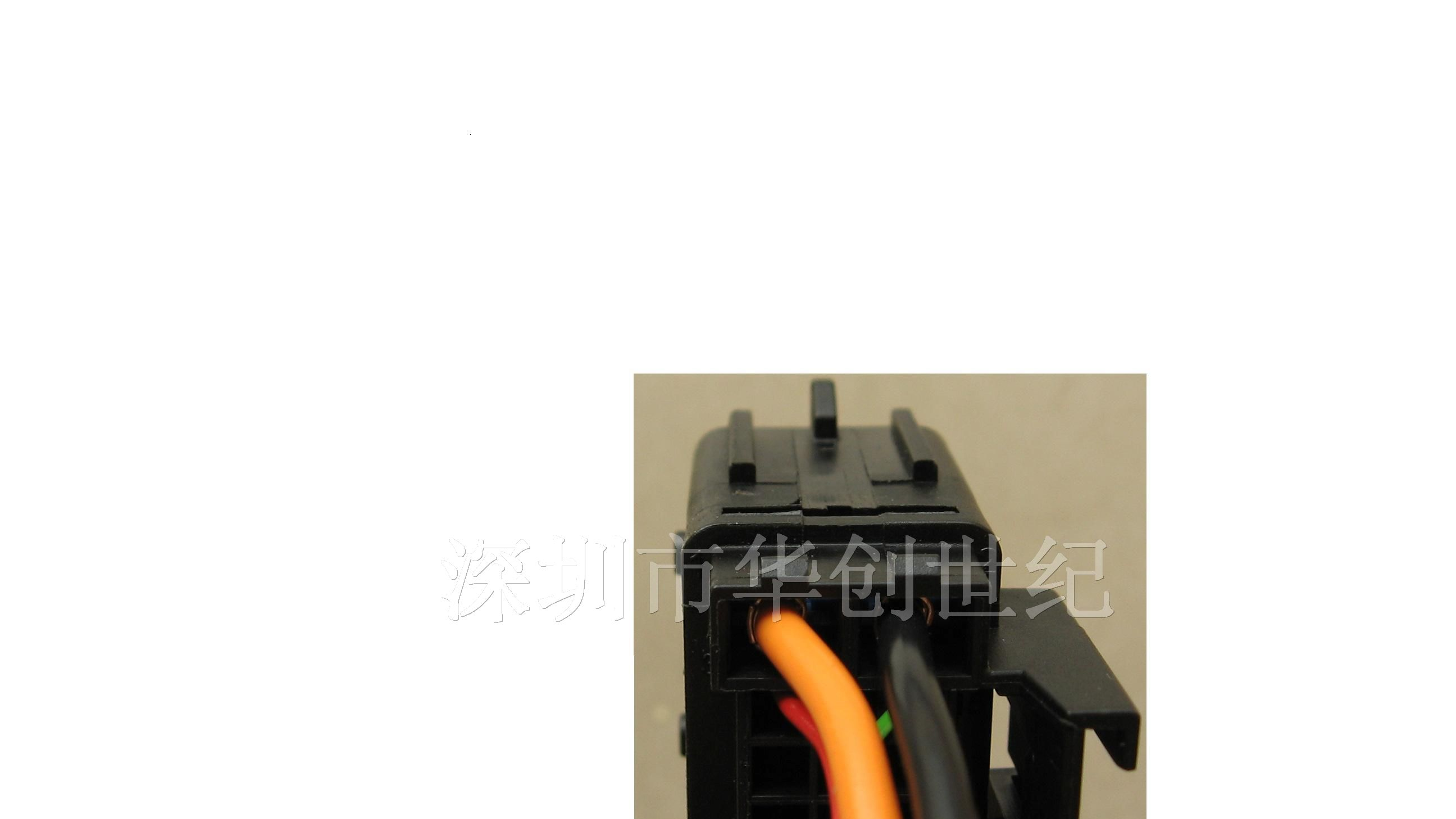 深圳供应德尔福汽车连接器15471153