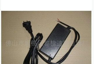 供应四串铁锂电池充电器，14.8V5A(1A-6A