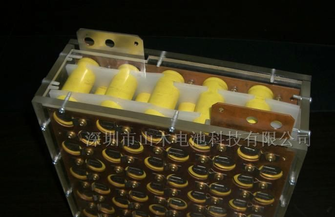 供应3.2V150AH太阳能磷酸铁锂电池