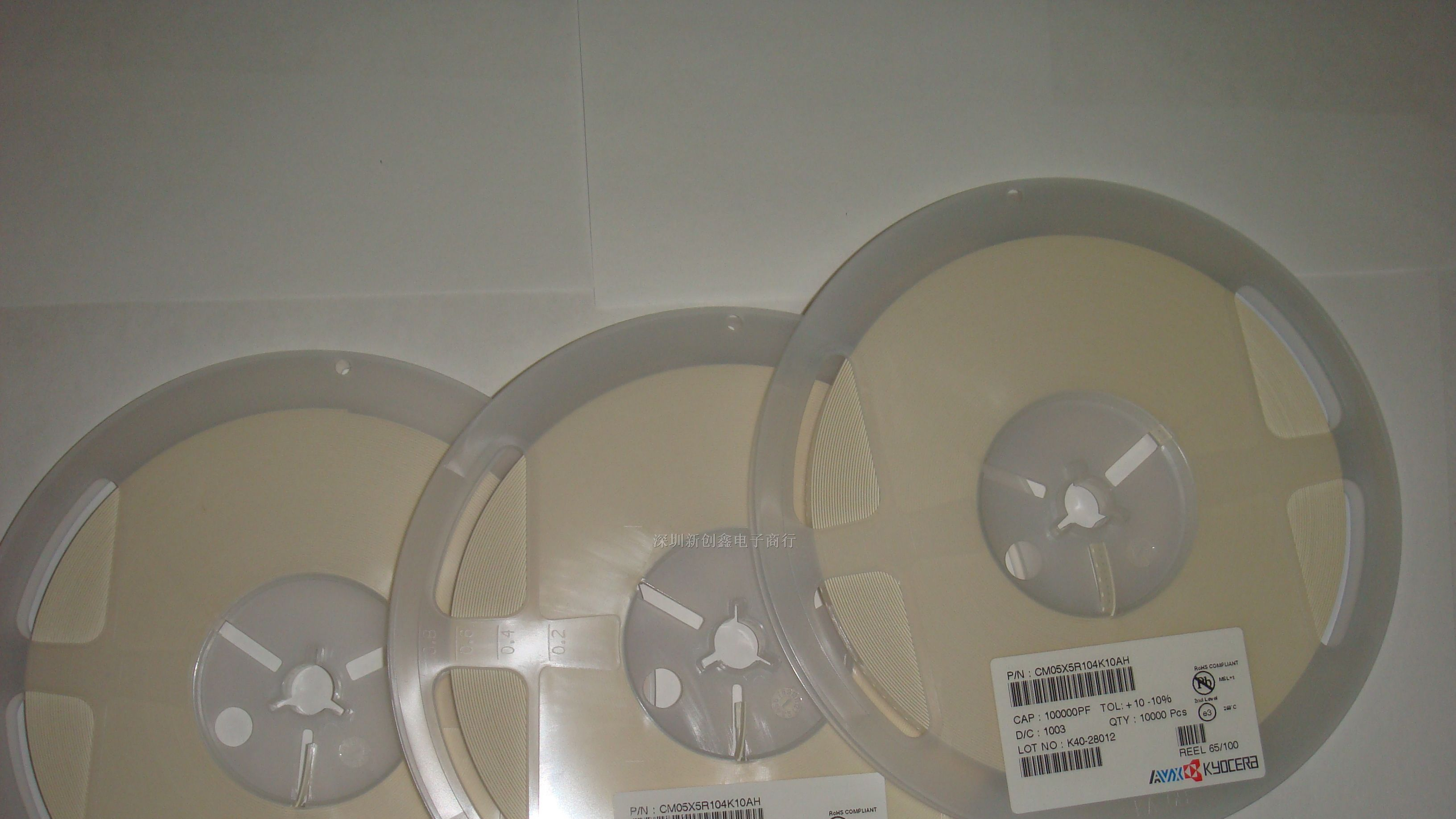 现货供应AVX电容0402-104K CM05X5R104K10AH