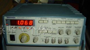 供应美国Tektronix CFG280 11MHz 函数信号发生器