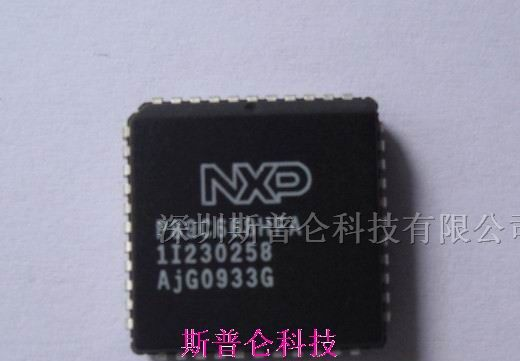 供应集成电路P89C668HFA  0933批号