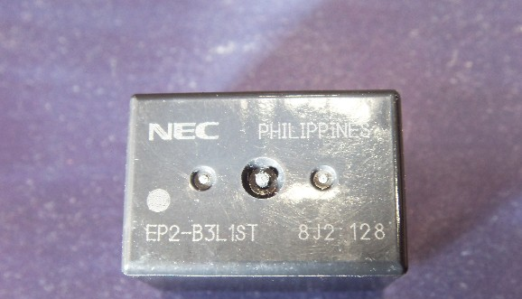 供应EP2-B3L1ST汽车继电器