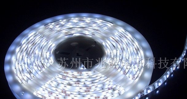 供应LED景观灯带LED软灯条LED室内装饰3528灯带60灯