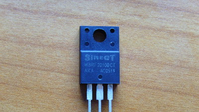 肖特基二极管 MBR20200FCT