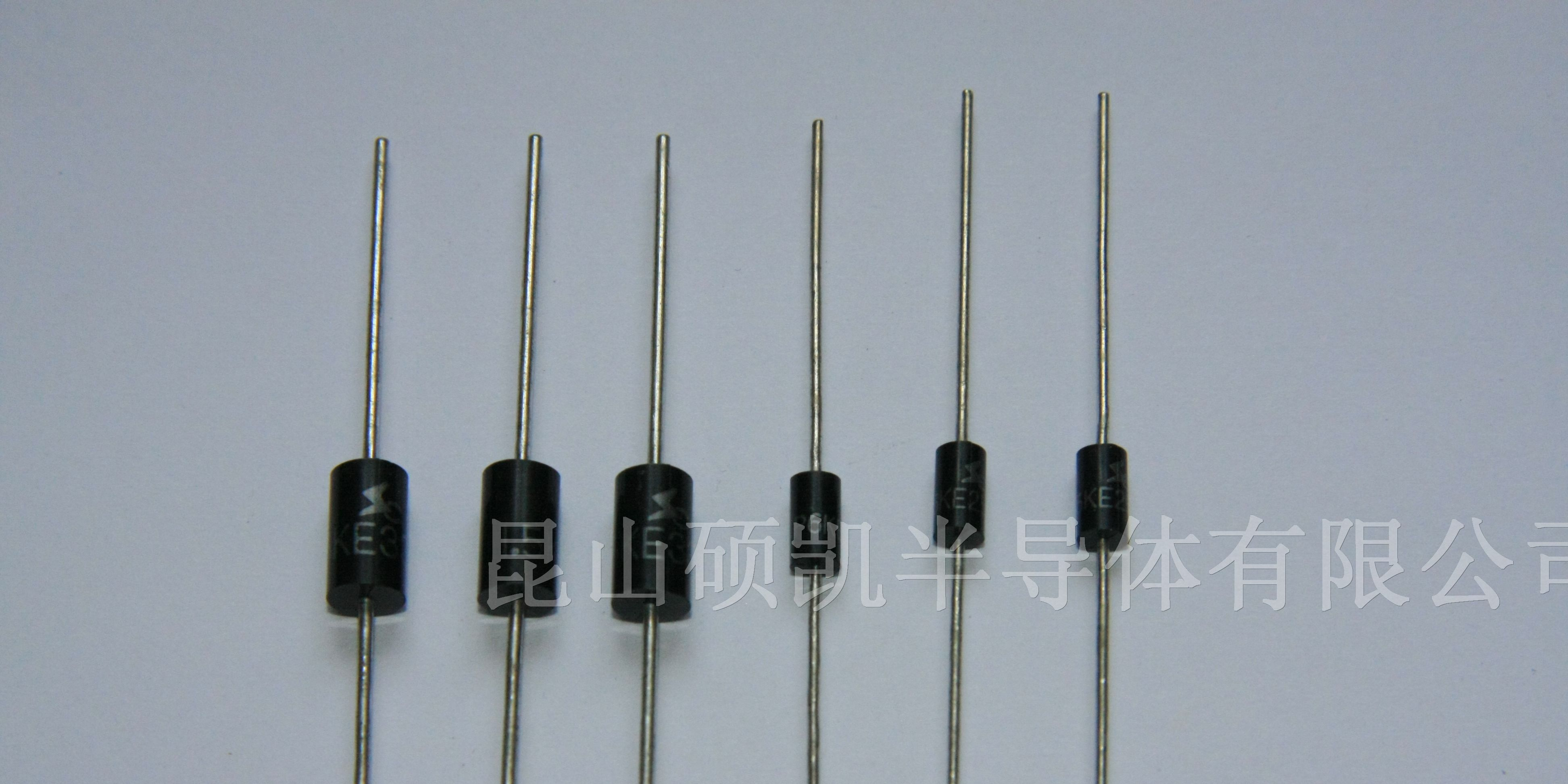 供应P6KE8.2A 瞬态抑制二极管