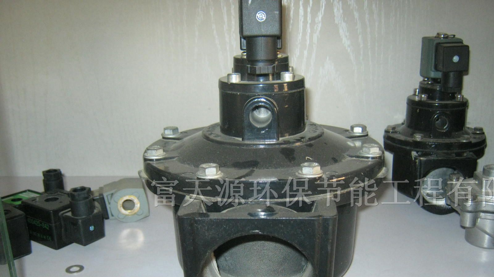 供应河北泊头直角式电磁脉冲阀，DMF-Z-62S